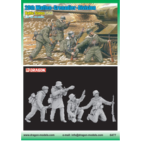 Dragon 1/35 20th Waffen-Grenadier-Division (Baltic States 1944) Plastic Model Kit DR6477