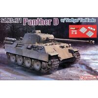 Dragon 1/35 Panther D w/"Stadtgas" Fuel Tanks (Magic Track included) Plastic Model Kit DR6881