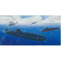 Dragon 1/700 U.S.S. Dallas vs Typhoon Plastic Model Kit DR7001