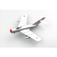 Easy Model 37130 1/72 MiG-15 No.384 China June 1951 Assembled Model