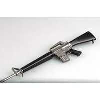 Easy Model 39103 1/3 M16A1 Assembled Model