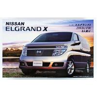 Fujimi 1/24 Nissan New Elgrand "X" FR/2WD 8 persons (ID-68) Plastic Model Kit [18749]