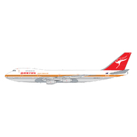 Gemini Jets 1/200 Qantas Airways B747-200B(M) VH-ECB "City of Swan Hill" 1980s Livery Diecast Aircraft
