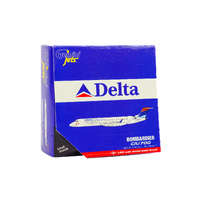Gemini Jets 1/400 Delta Bombadier CRJ700 Diecast Aircraft Preowned A1 Condition