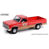 Greenlight 1/18 Busted Knuckle Garage 1982 GMC K-2500 Sierra Grande Wideside w/Trailer Hitch Diecast Car