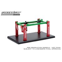 Greenlight 1/64 Texaco 4 Post Hoist Auto Body Shop Series #2