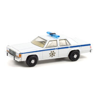 Greenlight 1/64 1983 Ford LTD Crown Victoria Police - Terminator 2: Judgment Day (1991)