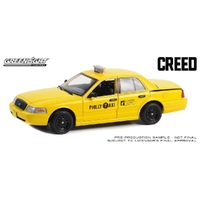 Greenlight 1/24 Creed (2015) 1999 Ford Crown Victoria - Philly Taxi Diecast Car
