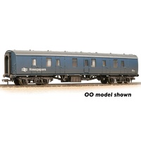 Graham Farish N BR Mk1 BG Brake Gangwayed BR Blue (Newspapers) - Weathered