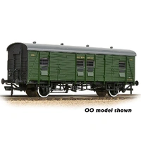 Graham Farish N SR PLV Passenger Luggage Van SR Maunsell Green