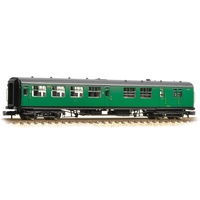 Graham Farish N SR Bulleid Brake Third Semi-Open BR (Ex-SR) Malachite Green