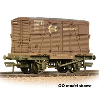 Graham Farish N Conflat Wagon BR Bauxite (Early) With 'Door-To-Door' BD Container - Weathered - Includes Wagon Load