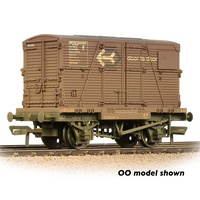 Graham Farish N Conflat Wagon BR Bauxite (Early) With 'Door-To-Door' BD Container - Weathered - Includes Wagon Load