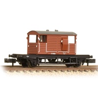 Graham Farish N SR 25T 'Pill Box' Brake Van Right Hand Duckets BR Bauxite (Early)