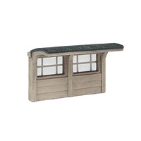 Graham Farish N Concrete Bus Shelter