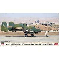 Hasegawa 1/72 A-10C Thunderbolt II "Demonstration Team Vietnam Scheme" Plastic Model Kit