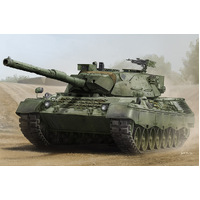 HobbyBoss 1/35 Leopard C2 (Canadian MBT) Plastic Model Kit 84503