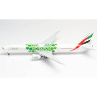 Herpa 1/200 Emirates Boeing 777-300ER Expo 2020 Dubai‚ Sustainability A6-ENB Diecast Aircraft