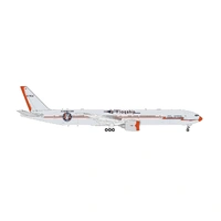 Herpa 1/200 American Airlines Boeing 777-300ER - Flagship Heritage Livery Diecast Model Aircraft