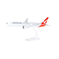 Herpa 1/200 Qantas Boeing 787-9 Dreamliner - New Colours - VH-ZNA Diecast Aircraft
