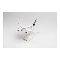 Herpa 1/200 Lufthansa Airbus A320neo "Hauptstadtflieger" Snap-Fit Plastic Aircraft