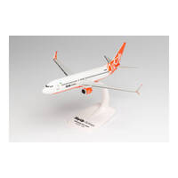Herpa 1/200 SkyUp Airlines Boeing 737-800 Snap-Fit Plastic Aircraft