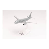Herpa 1/200 Hungarian Air Force Airbus A319 – 3rd Transport Squadron, 59th Dezsö Szentgyörgyi Air Base, Kecskemét Snap-Fit Plastic Aircraft