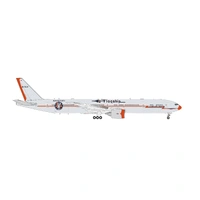 Herpa 1/200 SNAP-FIT American Airlines Boeing 777-300ER - Flagship Heritage Livery Diecast Model Aircraft