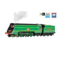 Hornby OO SR Merchant Navy Class 21C1 "Channel Packet" (with Steam Generator) Locomotive