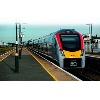 Hornby OO Greater Anglia, Class 755/4 'Flirt' 4 Car Train Pack - Era 11