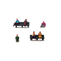 Hornby OO Sitting People