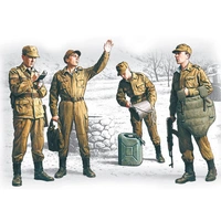 ICM 1/35 Soviet Motorized Infantry (1979-1988) (4 Figures - 1 officer 3 soldiers) Plastic Model Kit