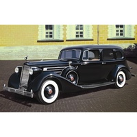 ICM 1/35 Packard Twelve (Model 1936), WWII Soviet Leader's Car with Passengers 35535 Plastic Model Kit