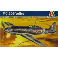 Italeri 1/72 Macchi Mc.205 Veltro