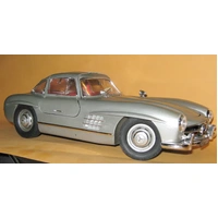 Italeri 1/16 Mercedes Benz 300SL GullWing Car Plastic Kit 