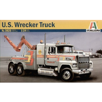 Italeri 1/24 US Wrecker Truck