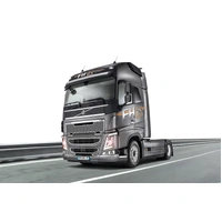 Italeri 1/24 Volvo FH16 Globetrotter XL (2014) Plastic Kit