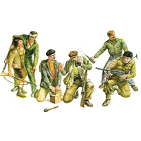 Italeri 1/35 Partisians Plastic Model Kit