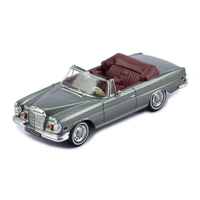IXO Models 1/43 Mercedes-Benz 280 SE 3.5 (W111) 1969 Metallic Grey