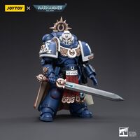 Joy Toy Warhammer Collectibles: 1/18 Scale Ultramarines Primaris Captain