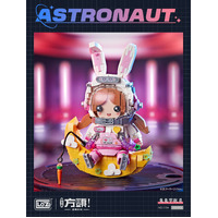 LOZ Mini Block Rabbit Astronauts (710pcs) Mini Building Bricks LOZ1754