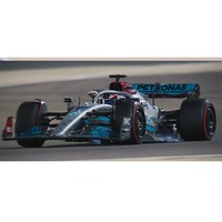 Minichamps 1/18 Mercedes-AMG Petronas Formula One Team F1 W13 E Performance - George Russell – 2022 Diecast Car
