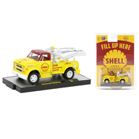 M2 Machines 1/64 Shell 1970 Chev C60 Tow Truck Diecast Model Car