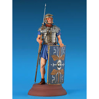 Miniart 1/16 Roman Legionary. II century A.D. 16007 Plastic Model Kit