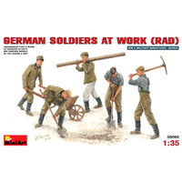 Miniart 1/35 German Soldiers at Work (RAD) 35065 Plastic Model Kit