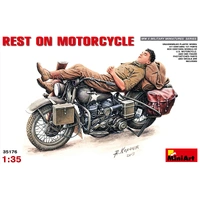 Miniart 1/35 Rest on Motorcycle 35176 Plastic Model Kit