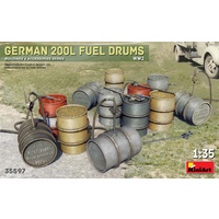 Miniart 1/35 German 200L Fuel Drum Set WW2 35597 Plastic Model Kit