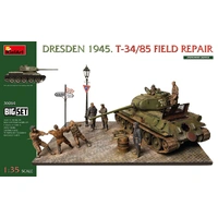 Miniart 1/35 Dresden 1945 T-34/85 Field Repair Diorama Plastic Model Kit