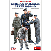 Miniart 1/35 German Railroad Staff 1930-40s