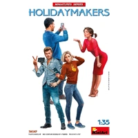 Miniart 1/35 Holidaymakers Plastic Model Kit